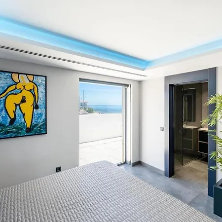 Maravillosa En Primera Linea De Playa Con Piscina Privada Mijas Fuengirola